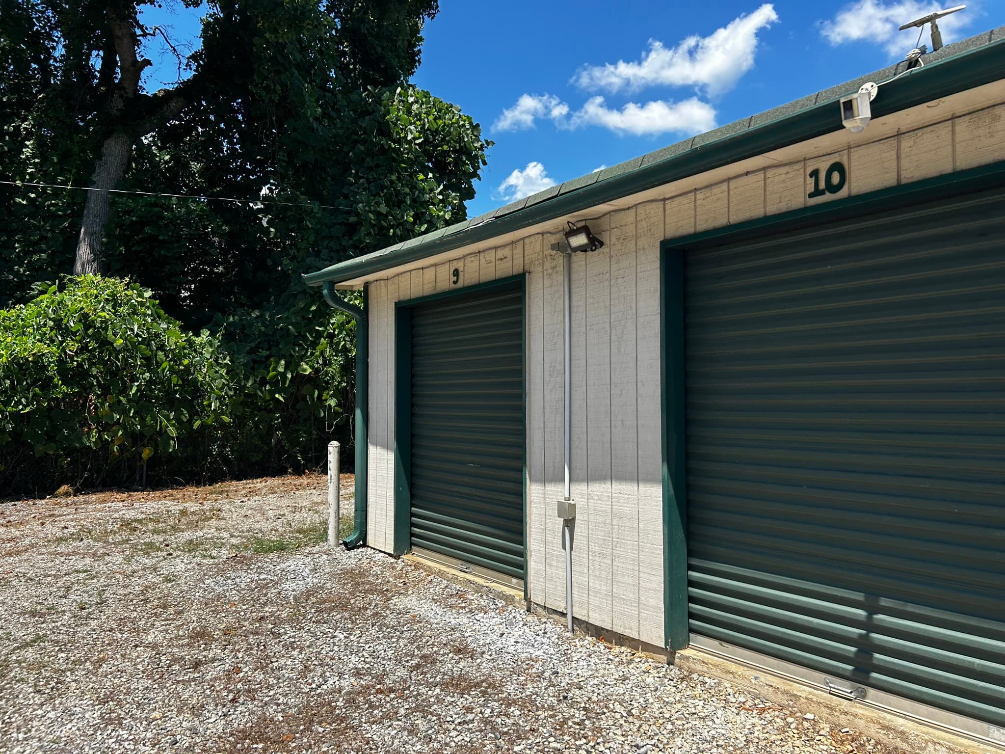 drive up storage units