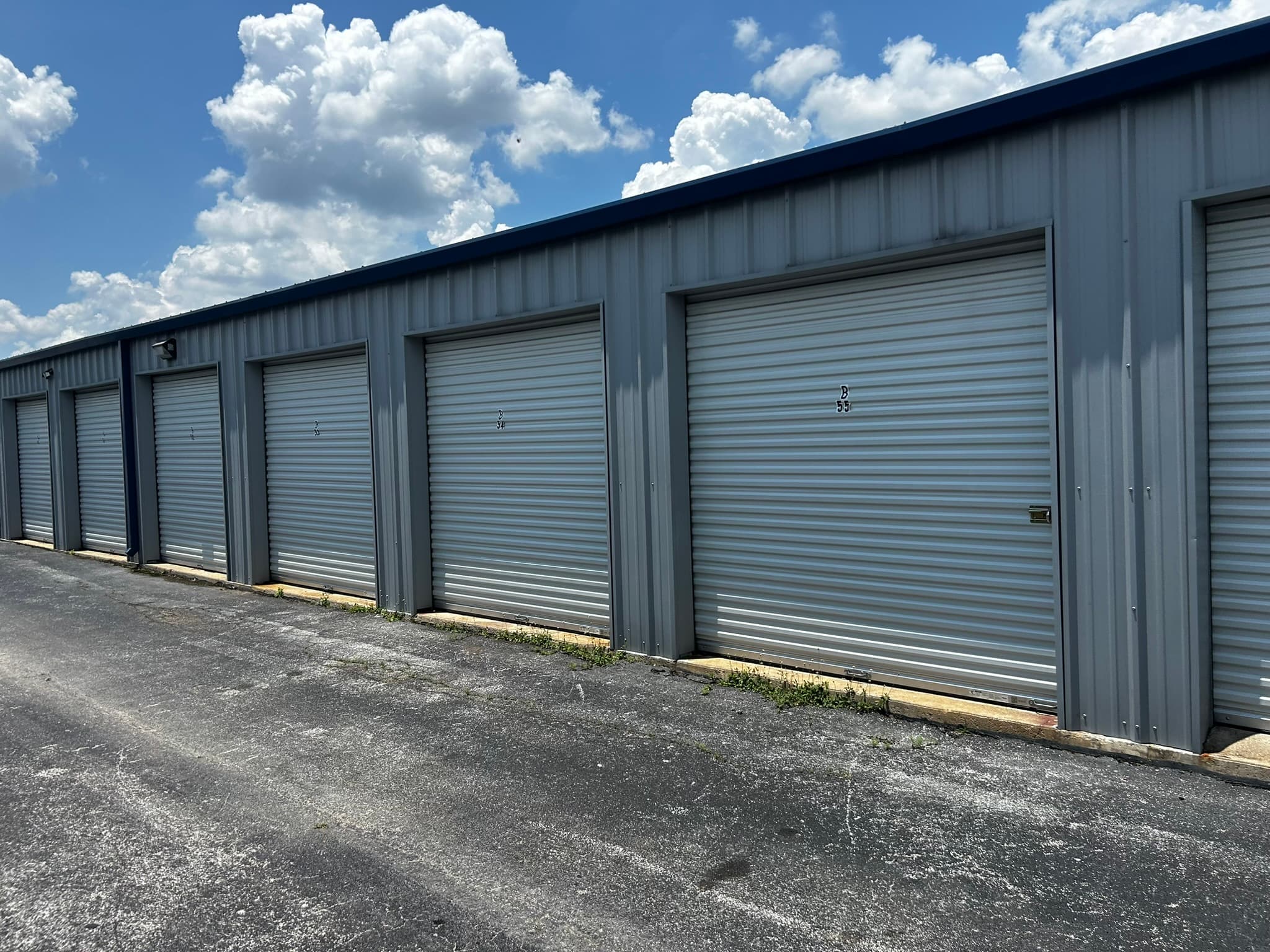 drive up storage units