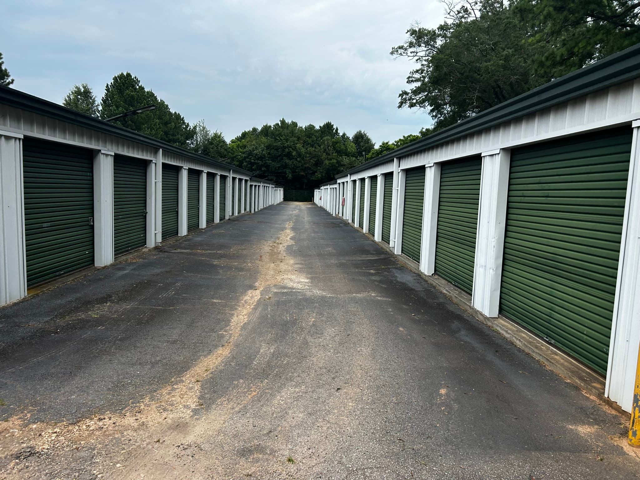 drive up storage units