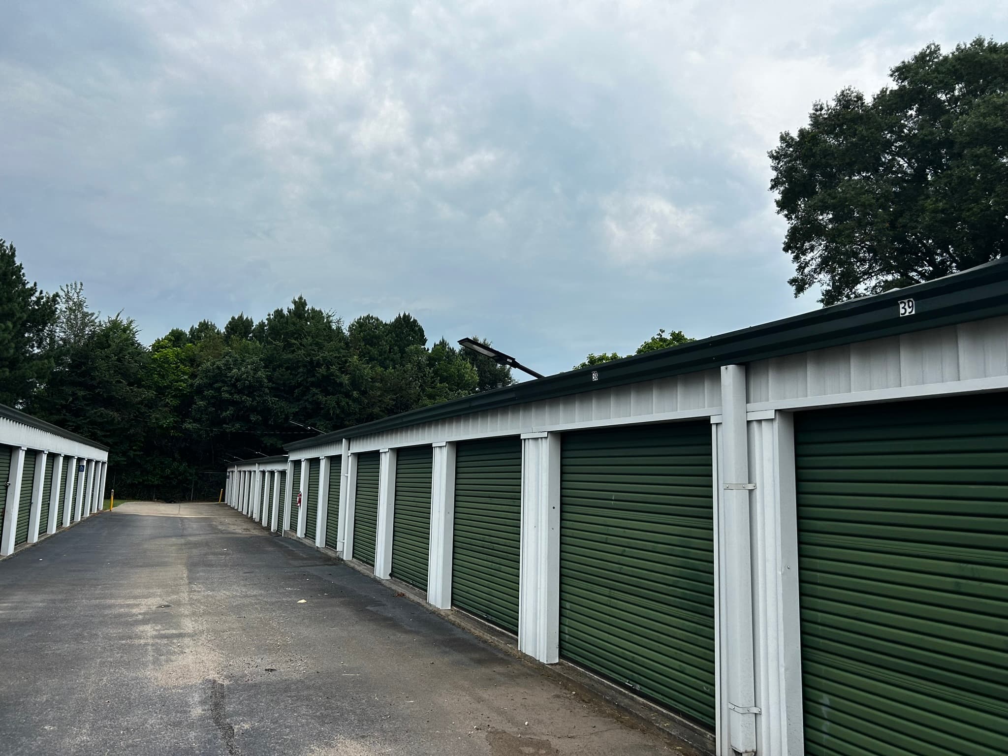 self storage units Chester