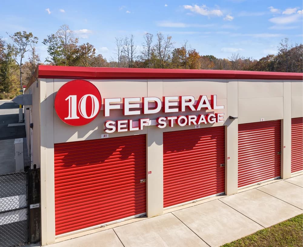 10 federal storage units